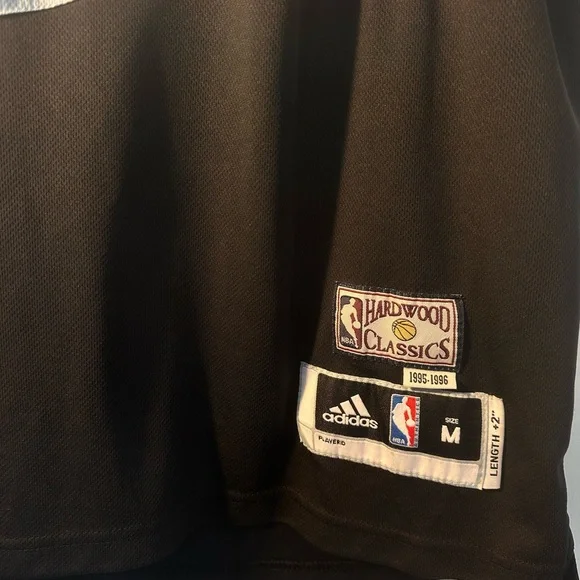 Vintage Kyrie Irving Cavaliers Hardwood Classics Jersey (Adidas, Size M) - Picture 5 of 5
